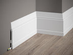 Plinthe décorative en polyuréthane — hauteur 144 mm (réf. ARK-PLI028)