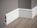 Plinthe décorative en polyuréthane — hauteur 117 mm (réf. ARK-PLI024)